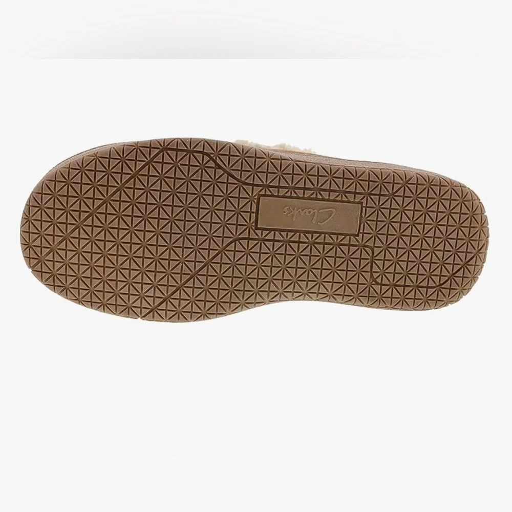 Clarks Brown Suede Shearling-Lined Slip-On‎ Loafers